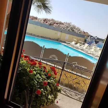 Ξενοδοχείο Mirage